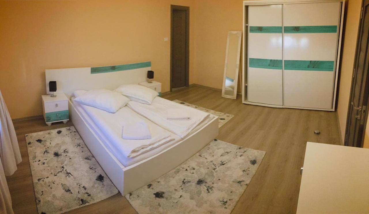 Milan House Apartment Arad Ngoại thất bức ảnh