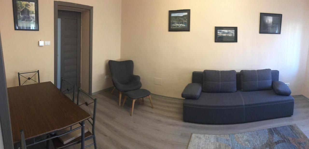 Milan House Apartment Arad Ngoại thất bức ảnh
